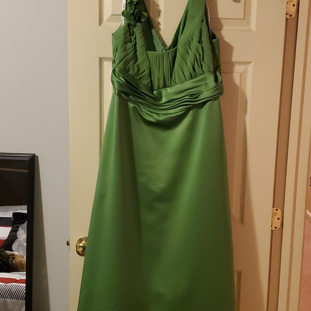 Bridesmaids gown with matching shawl